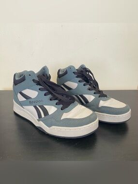Reebok High Top Sneakers Youth Kids 4 Cream Olive Green Black Trainers Shoes